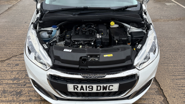 Peugeot 208 1.2 PureTech 82 Tech Edition 5dr [Start Stop] Petrol Hatchback